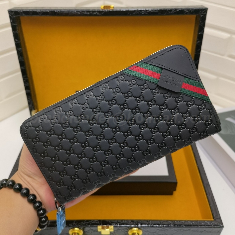 Gucci Wallets 73